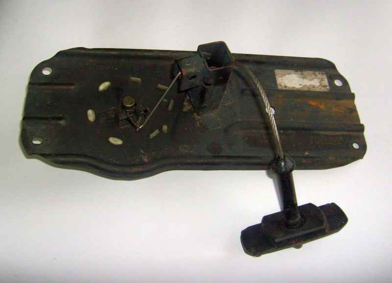 Chrysler Pacifica механізм підйому колеса