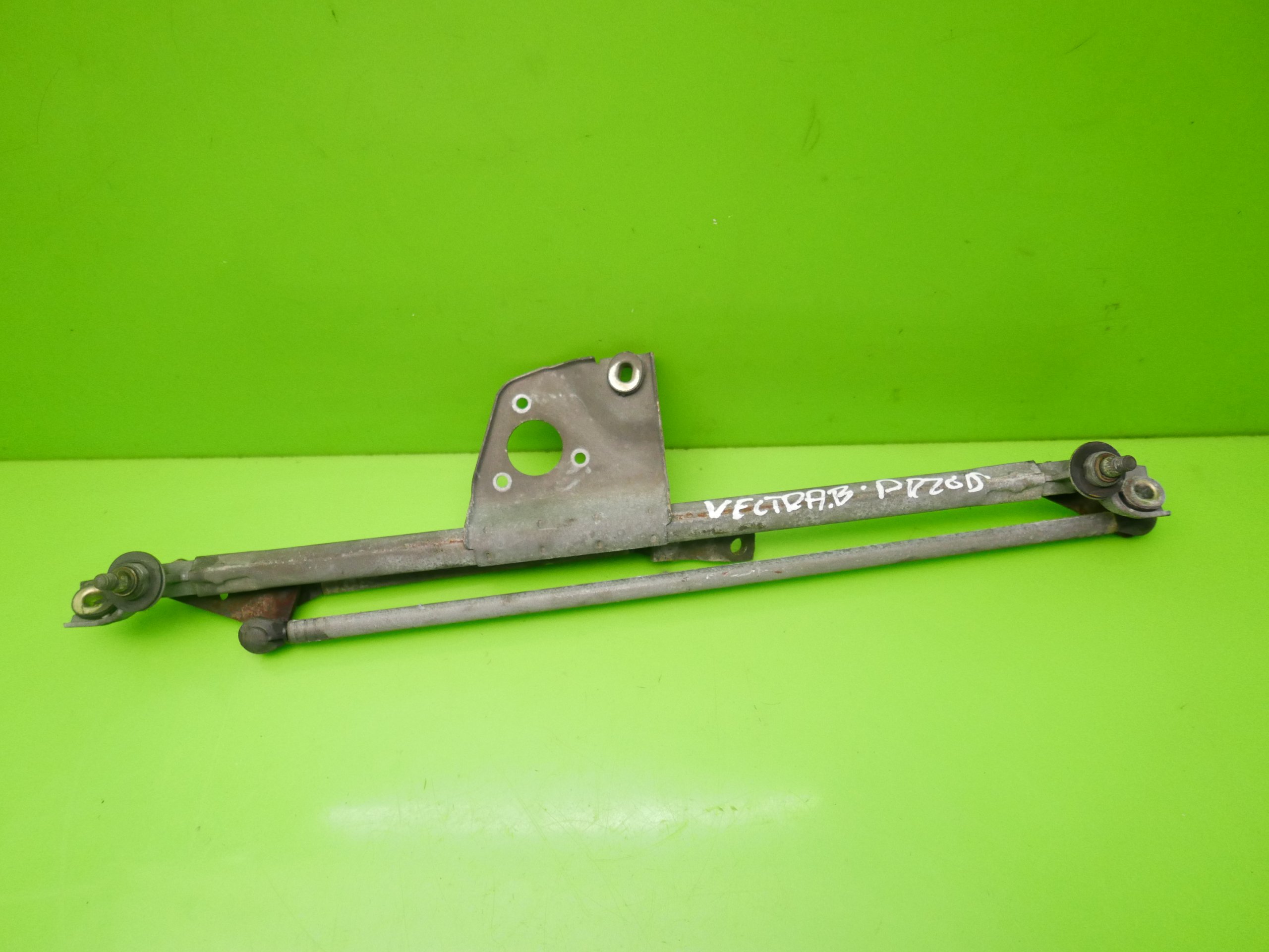 0 трапеция стеклоочистителя. Щетки стеклоочистителя опель вектра с. Вектра а 2. Дворники опель вектра с. Рычаги дворников опель vectra c.