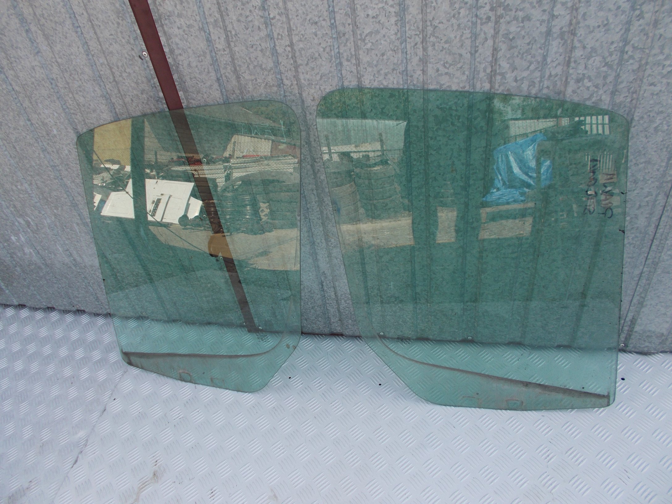 MERCEDES SPRINTER 906 VW CRAFTER window door right left front right left