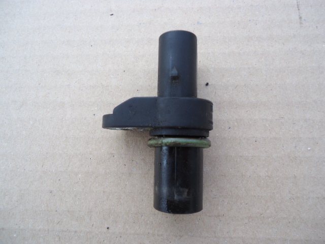 Датчик положення валу BMW E87 E39 E60 X5 7518628