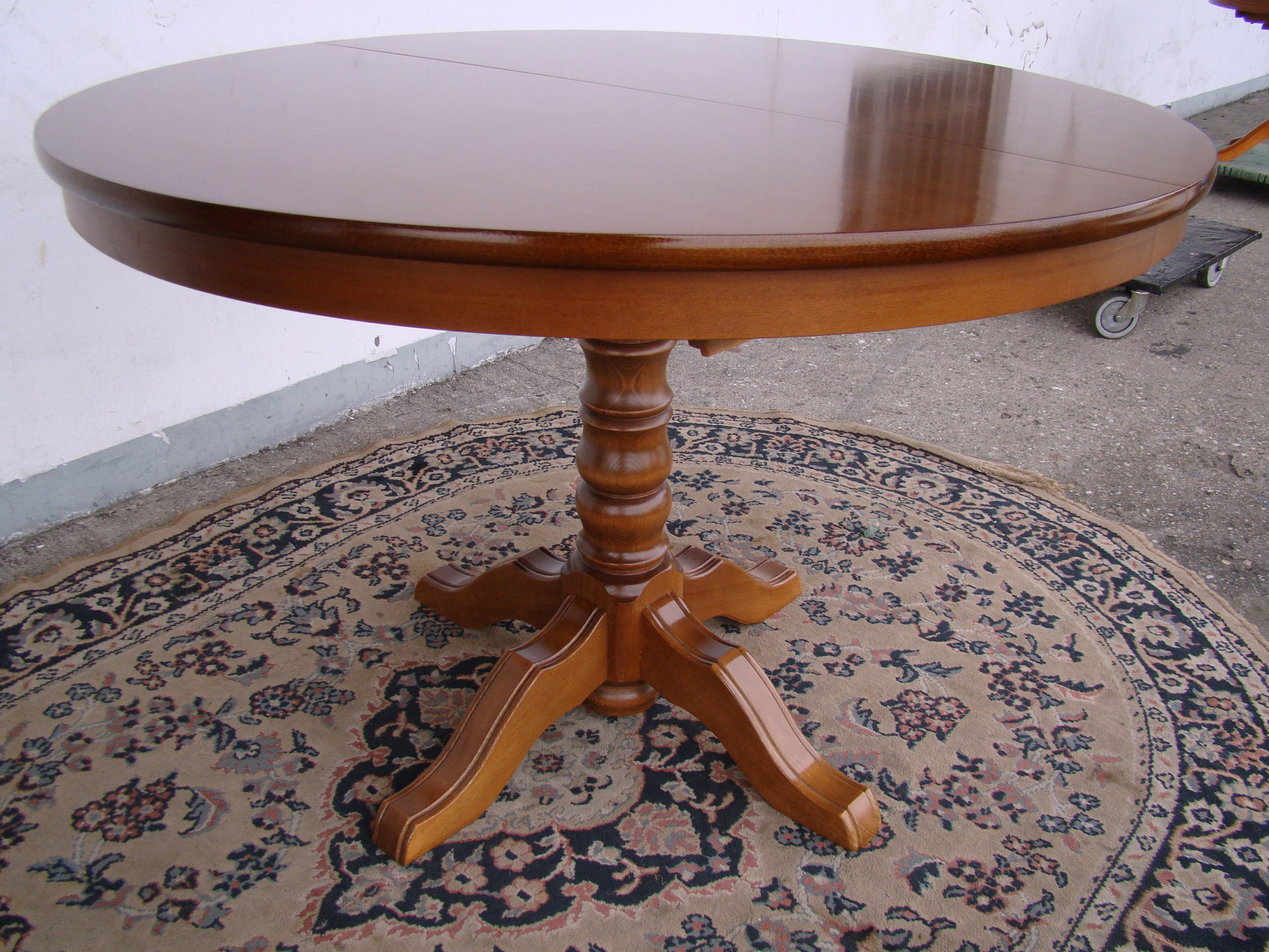 Куплю стол обеденный б у. Круглый стол Аллегро. Круглый стол ORDT-d6060-SPR. Круглый деревянный стол. Стол круглый раздвижной.
