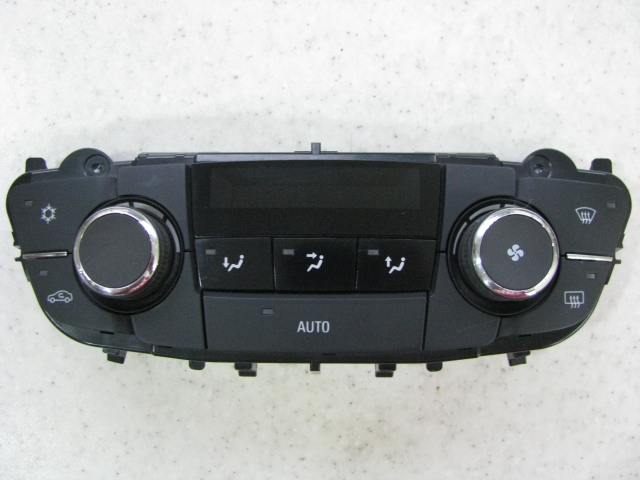 OPEL INSIGNIA CLIMATRONIC ПАНЕЛЬ КОНДИЦІОНЕРА