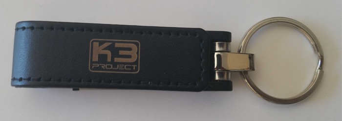 Pamięć USB brelok ekoskóra 8 GB grawer 25 szt. Kolor inny