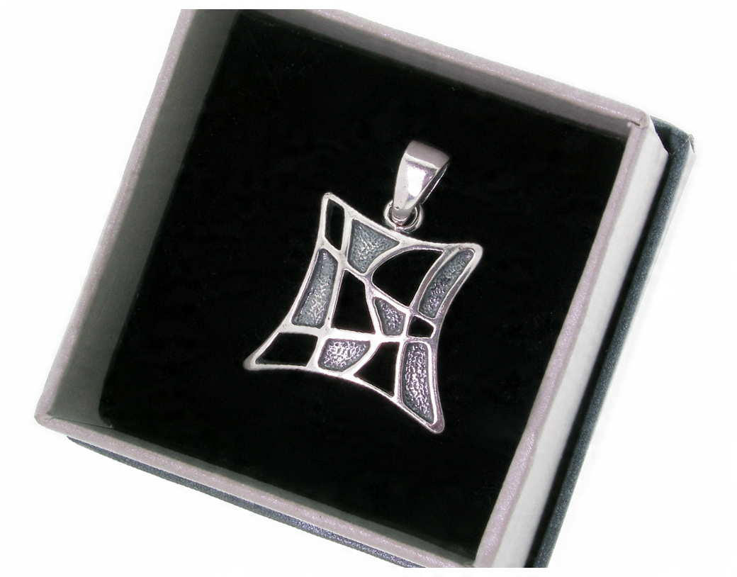 

Srebrny Wisiorek Elegancki Srebro 925 Prezent