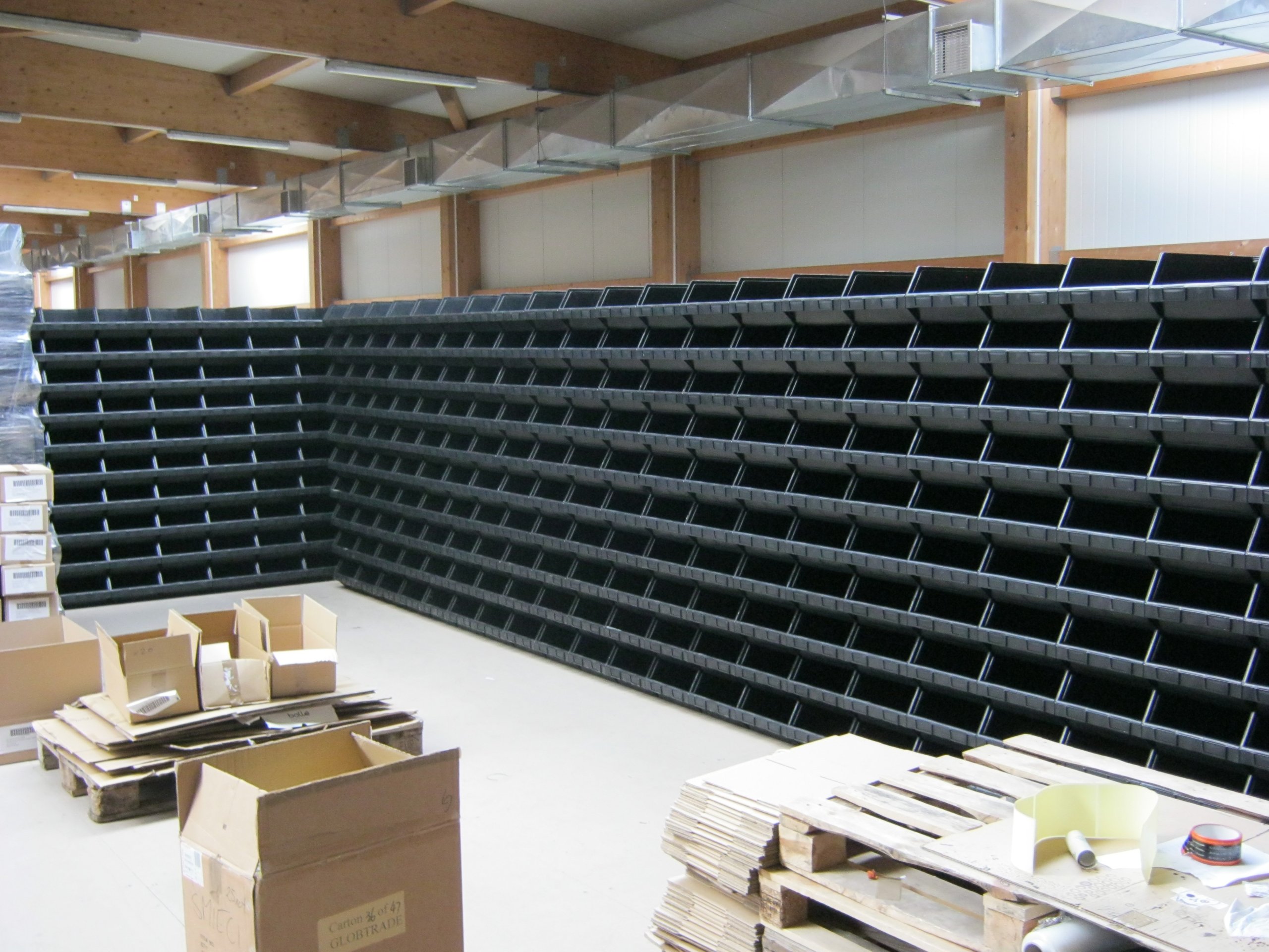 Regal magazynowy Modulbox 1 1 kuweta 70 sztuk Producent code DK064