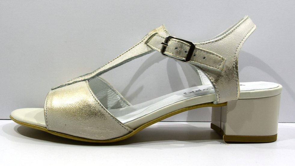 Dámské Módní Letní Kožené Sandály 1121 37