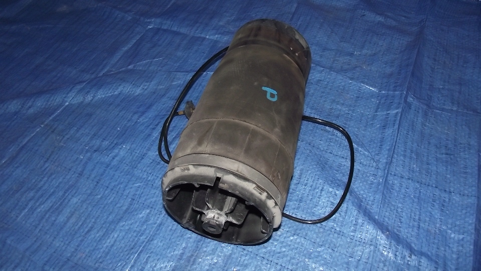 Range ROVER IV 13-15 5.0 SC задняя подушка L405