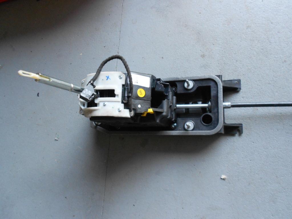 VW PASSAT B7 селектор передач 3AB713023H