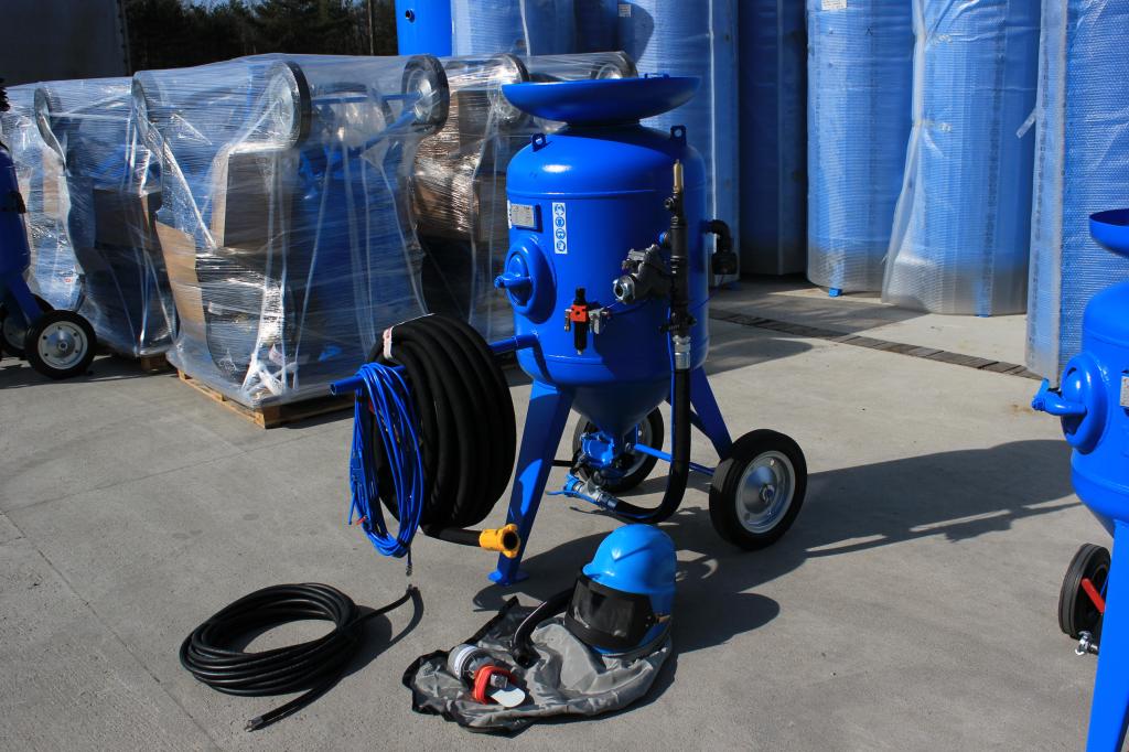 PIASKARKA 215L SPRĘŻARKA PIASKOWANIE WODĄ Kod producenta CB