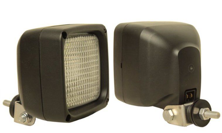 

Lampa robocza kwadratowa Wesem ciągnik Mf Case