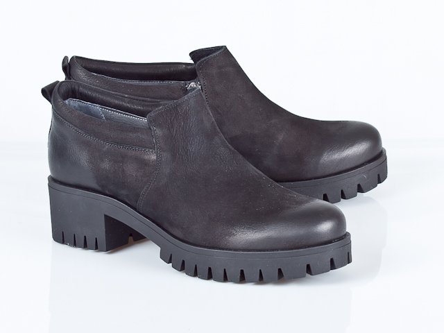 But-bal 274 polobotky Polské černé 41 Kůže Nat