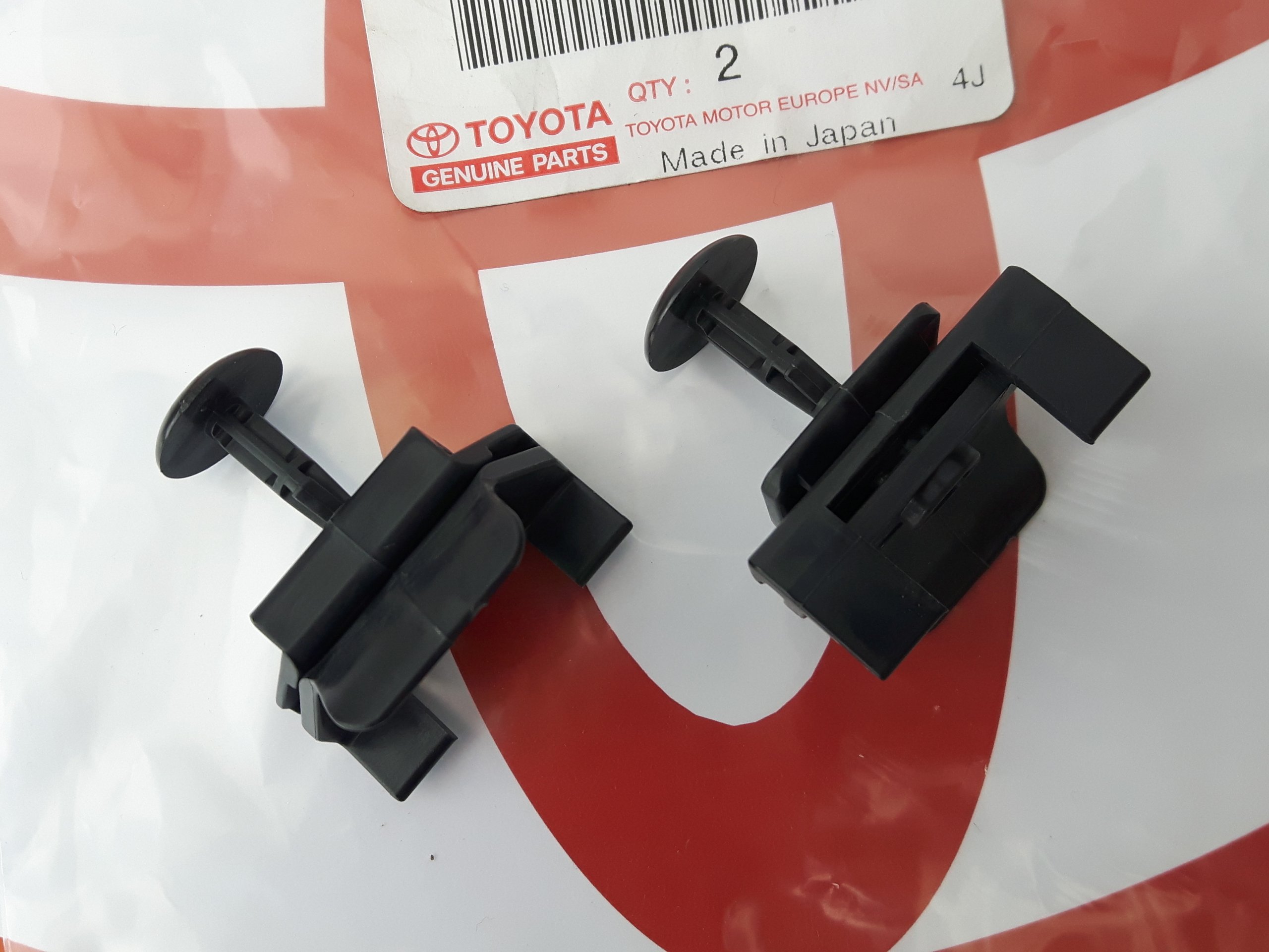 Как снять клипсы с подкрылка тойота прадо 150 - 98 фото