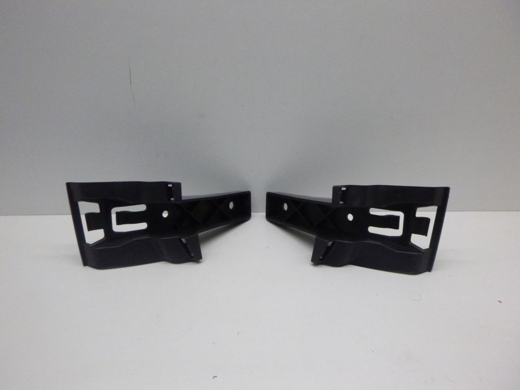 MERCEDES C KLASA W 204 support holder of a bumper
