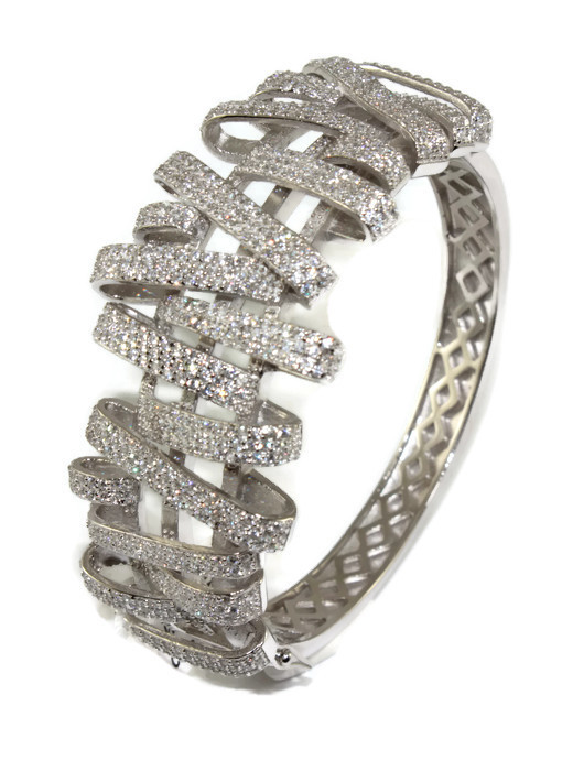 Stříbrný Pevný Náramek S Rhodiem A Zirkony