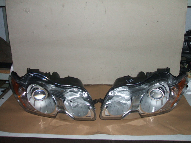 JAGUAR XF XENON BIXENON LAMPA REFLEKTOR prawy lewy