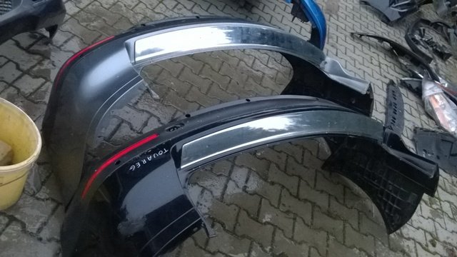 VW Touareg tylny zderzak