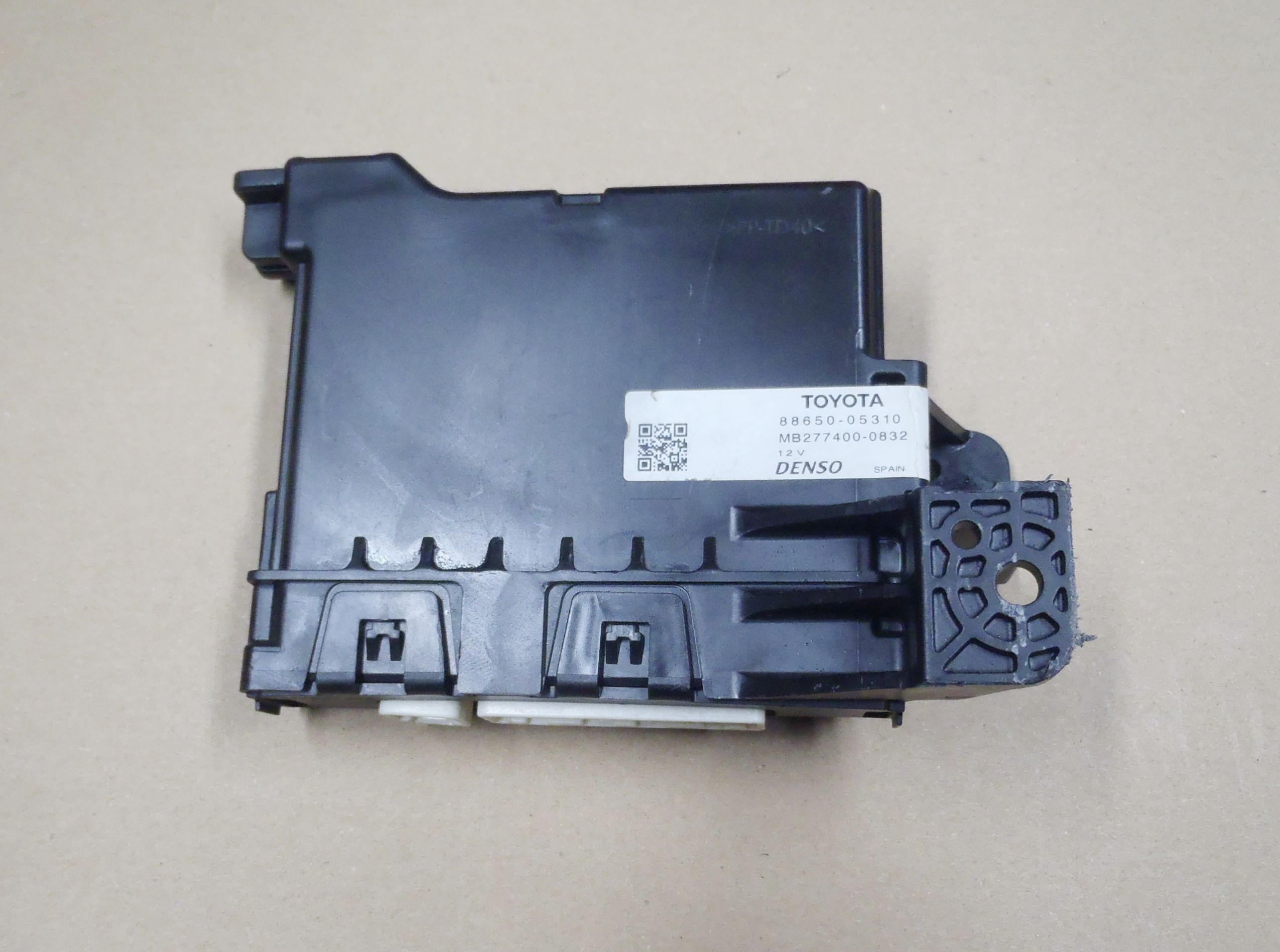 88650-05310 - AVENSIS T27 15-18 модуль компьютер кондиционер