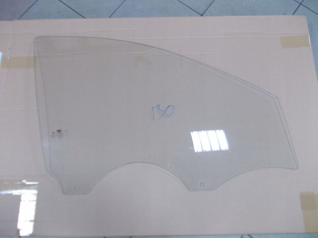 HYUNDAI IX20 ix 20 szyba boczna Installation side Right front