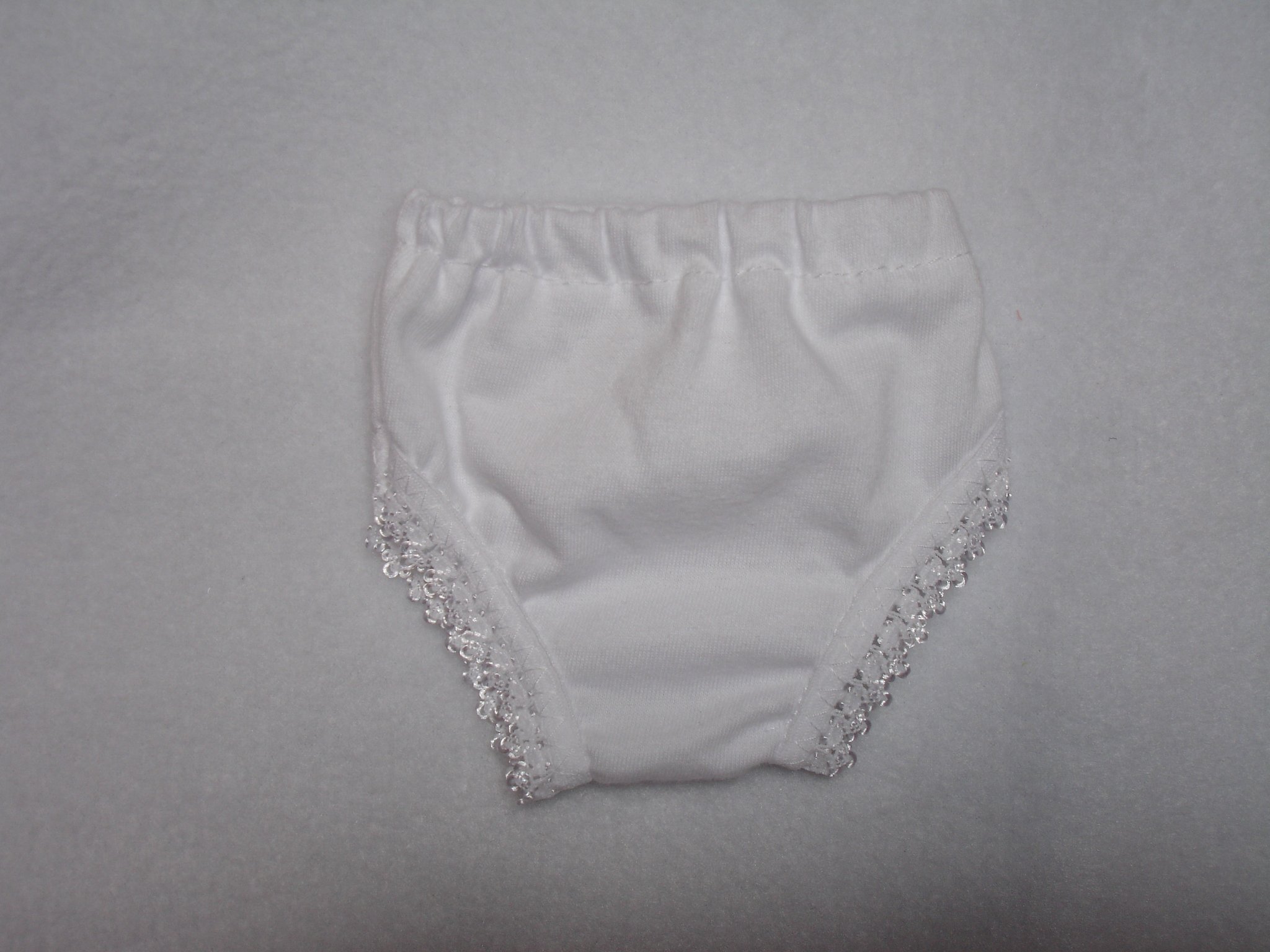 

Majteczki dla lalki 42-44CM Białe