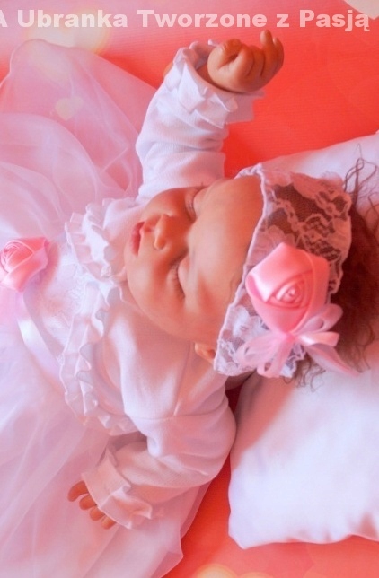 BOLERKO - SWETEREK BIAŁY RÓŻOWY do CHRZTU 62/68 Płeć Dziewczynki