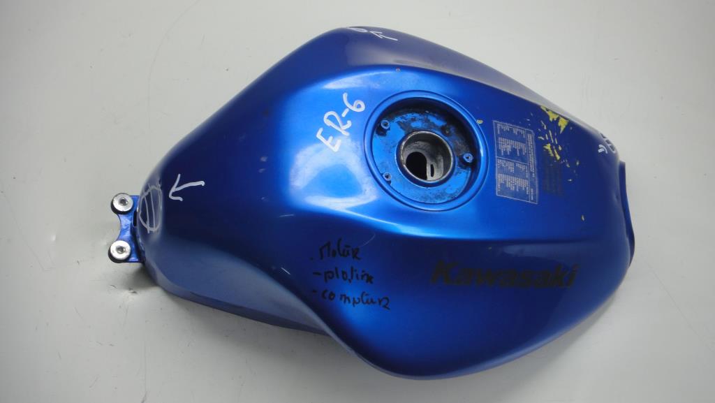 12152HH02F0 - БАК ТОПЛИВНЫЙ БАК KAWASAKI ER 6