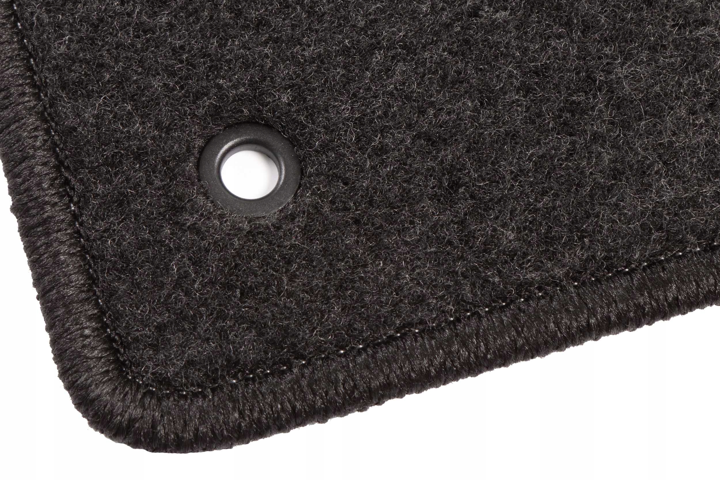 Toyota Auris I 2007-2012 DYWANIKI GRAFIT CARMAT Producent Texer