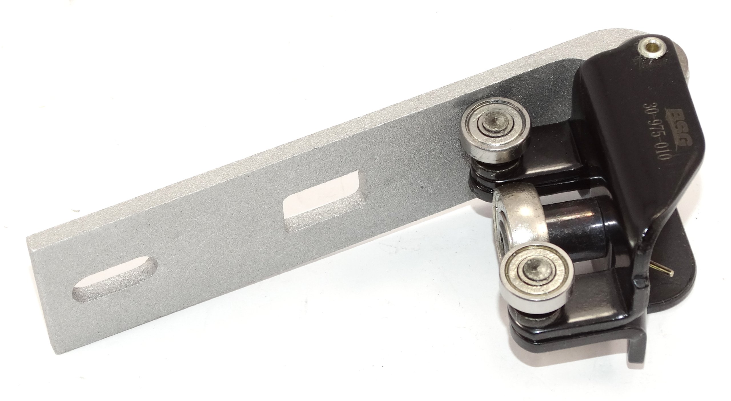 ролики сдвижной двери форд транзит 2008. форд транзит 2008 год ролик сдвижной двери.