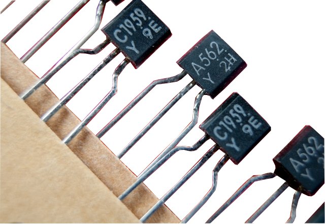 

2SA562 2SC1959 tranzystory audio Toshiba x 5