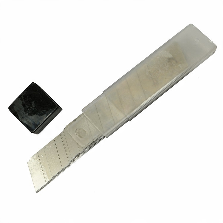 

Ostrze Łamane Wymienne 18mm 10szt led sufit