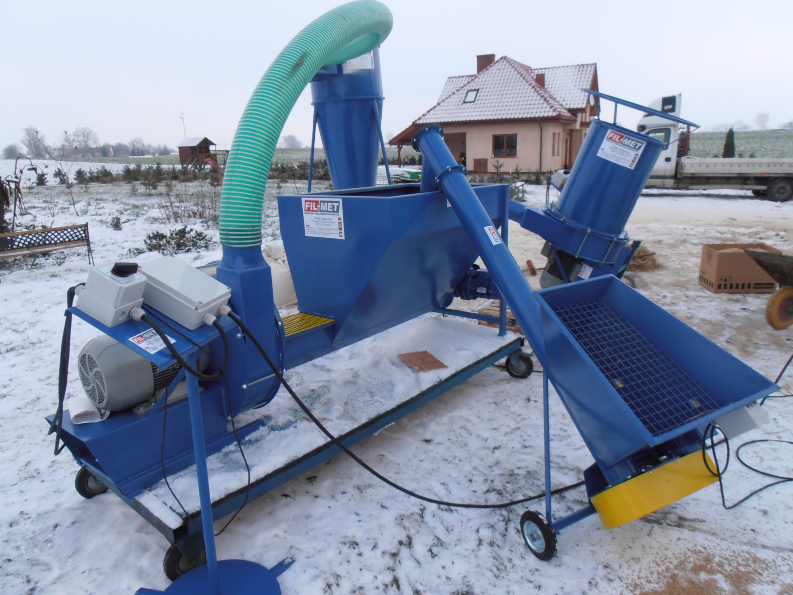 ROZDRABNIACZ MŁYN DO SŁOMY TROCIN 11 KW Kod producenta brak