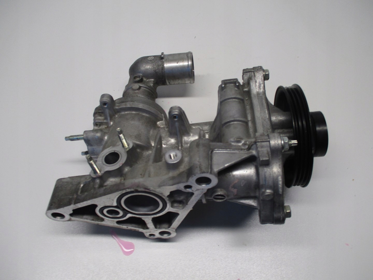 water pump LEXUS RC F-SPORT 2,5i