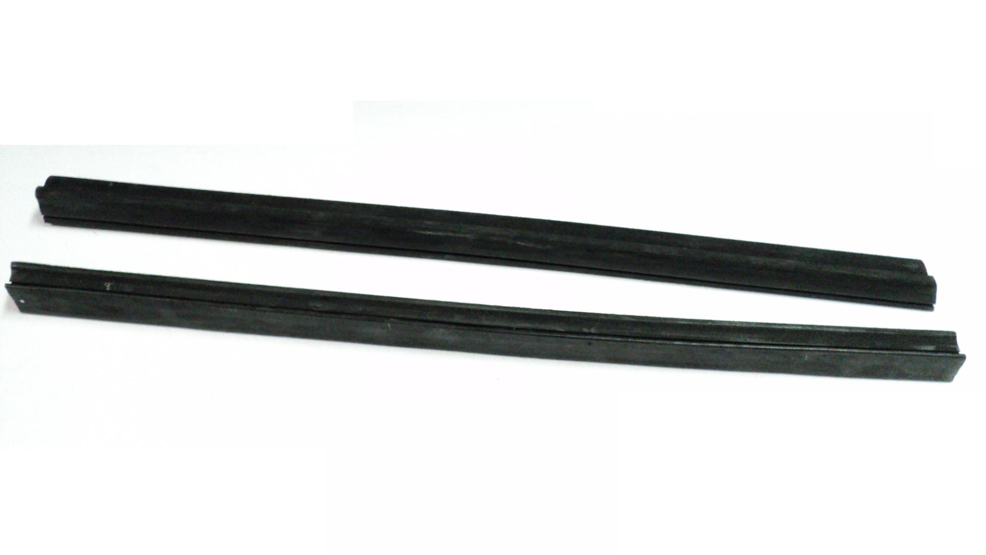 DB113-4S - Прокладки стійки A MERCEDES W113 Pagoda повний комплект