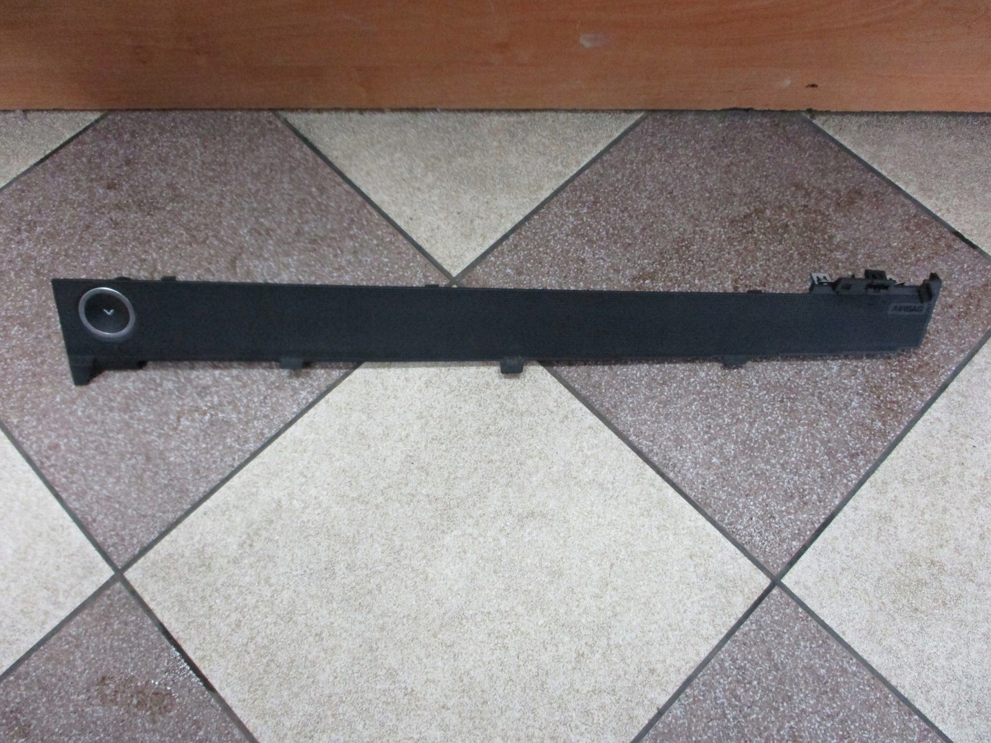 КРЫШКА ПАНЕЛИ КОНСОЛИ RANGE ROVER SPORT