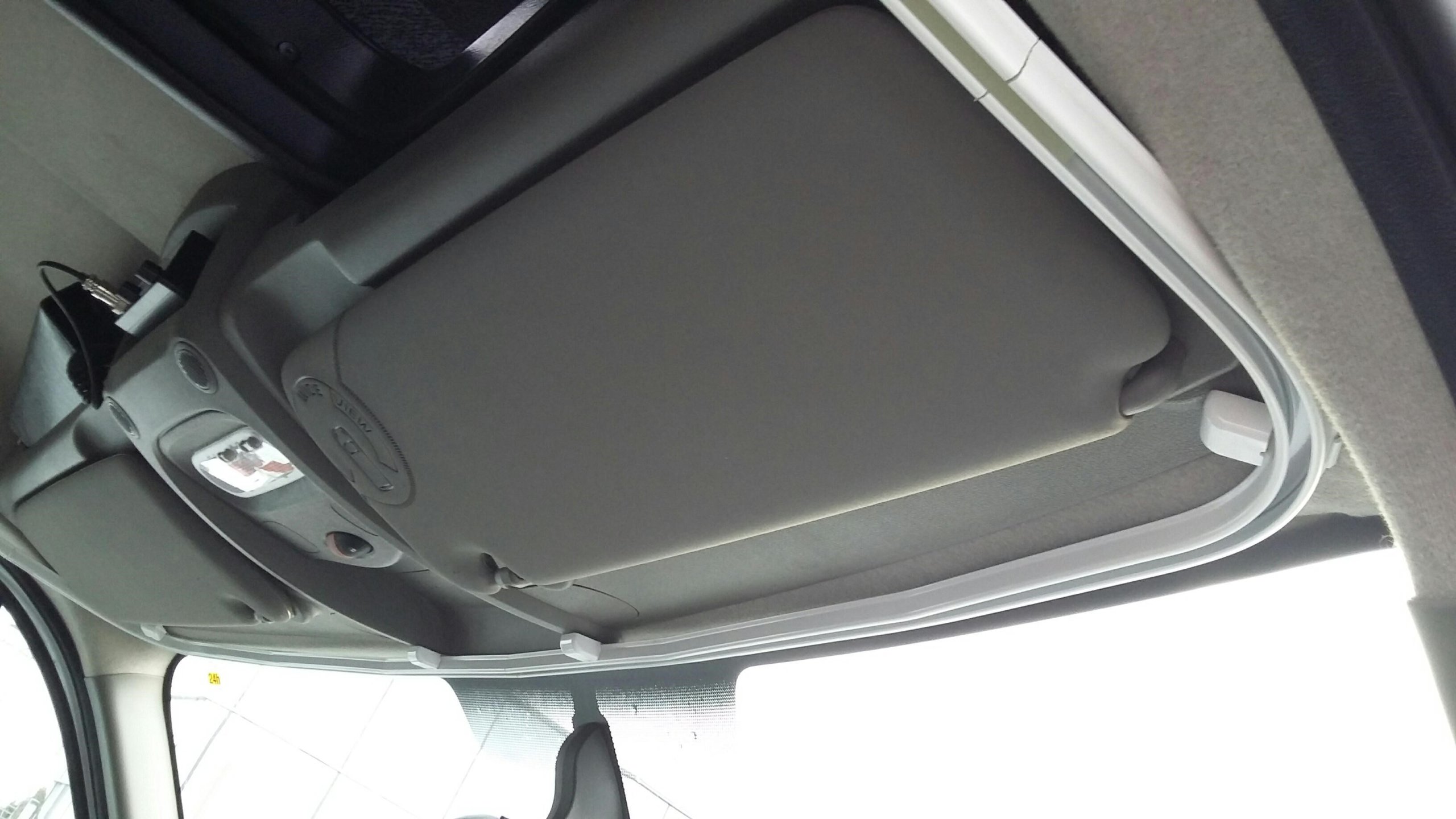 ZASŁONY FIRANY SZYNY MONTAŻOWE RENAULT MASTER BUS Numer katalogowy producenta 020