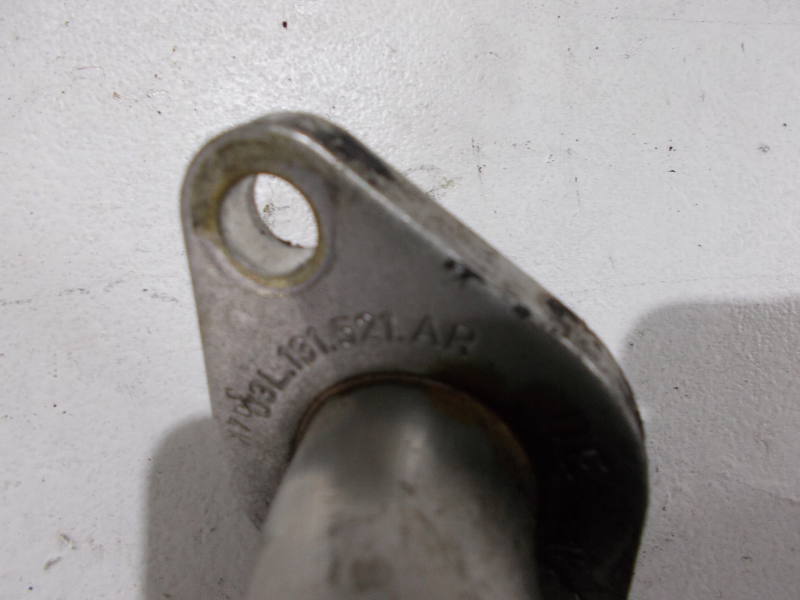 VW CRAFTER ТРУБКА EGR 2.0 BLS CKT 03L131521AP