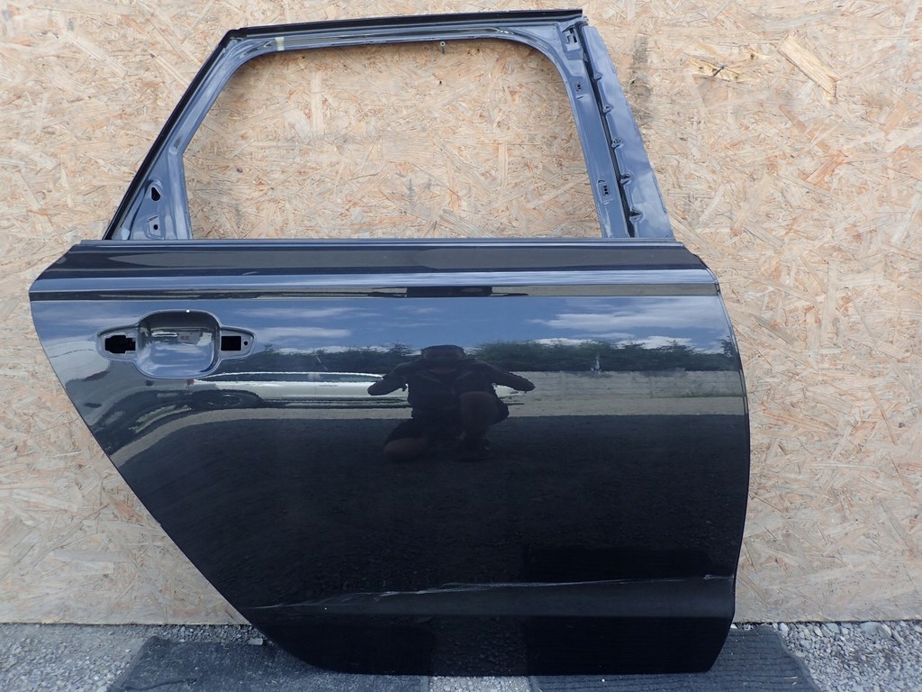 door right rear. right rear part AUDI A6 C7 4G KOMBI