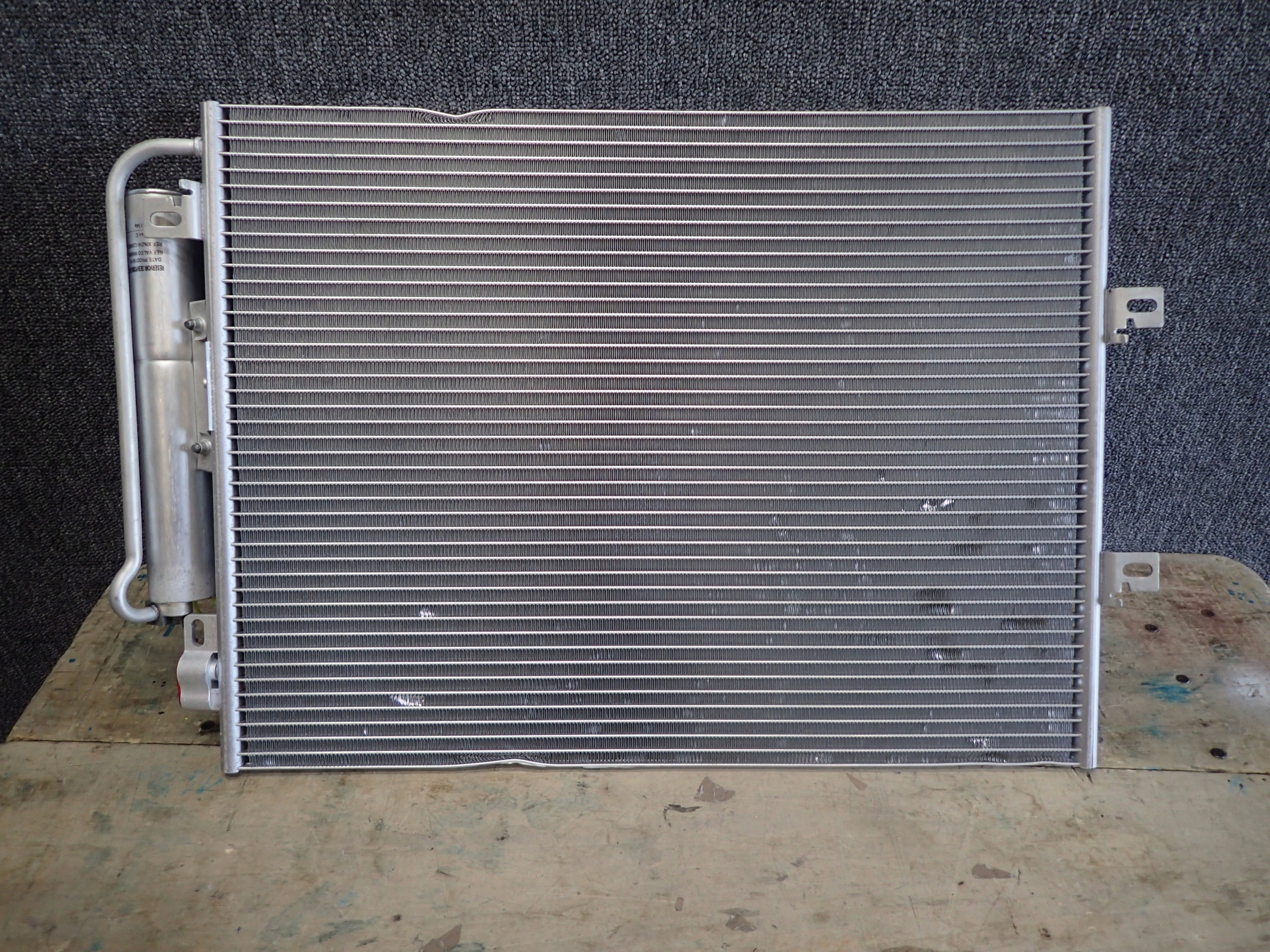 РАДІАТОР КОНДИЦІОНЕРА RENAULT TWINGO II 2 989255J