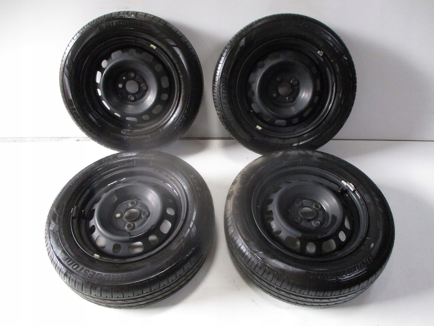 Колеса диски шини сталь Mazda 2 II R15mm