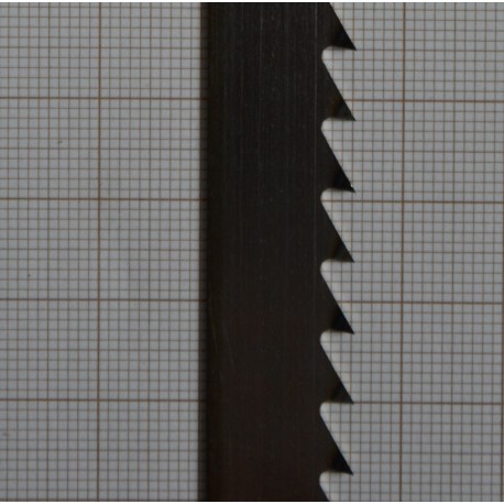 

Hartowana piła taśmowa stolarska 15x0,6x7 Pilana