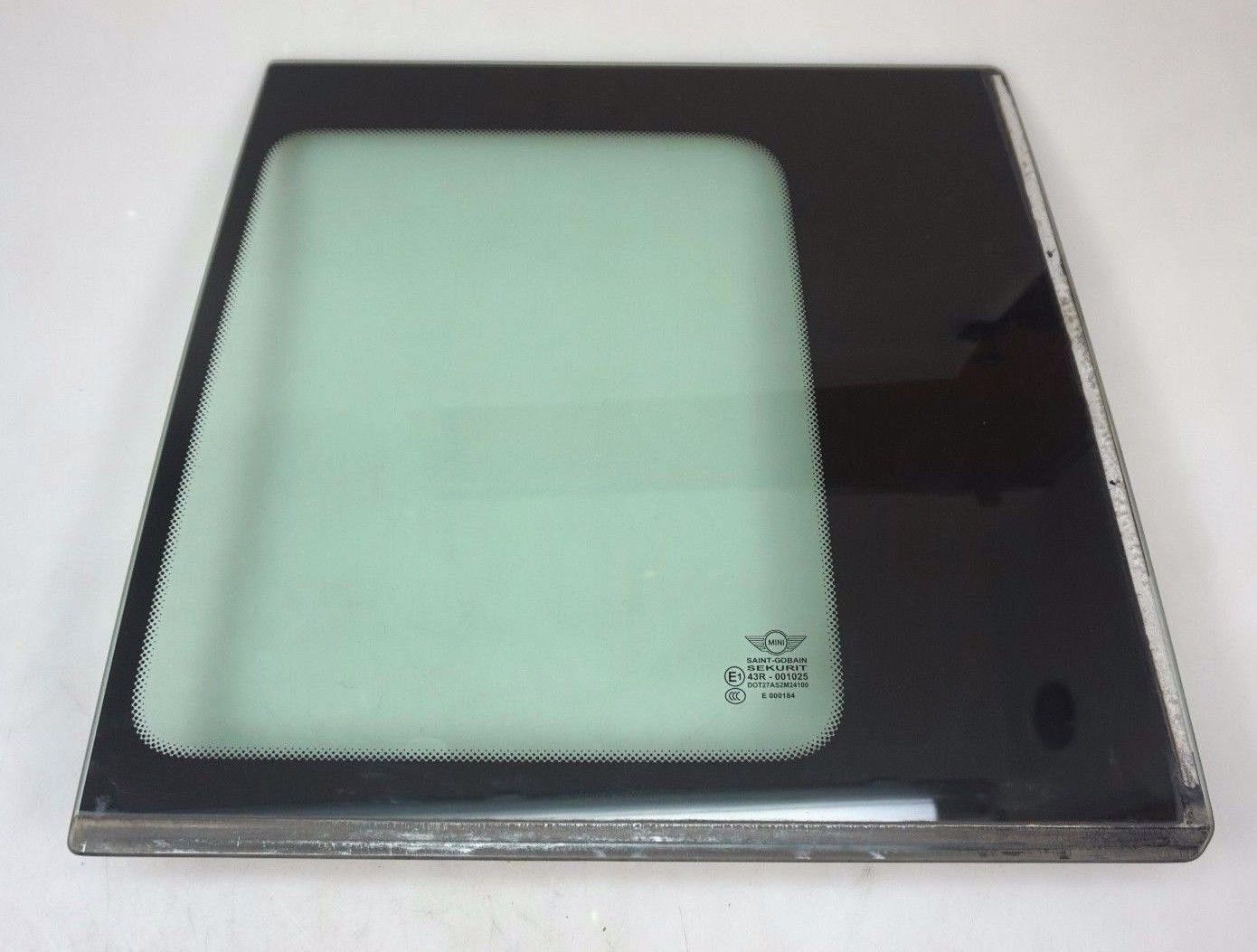 5135 7167493 - MINI R55 Clubman скло двері бічна задня права