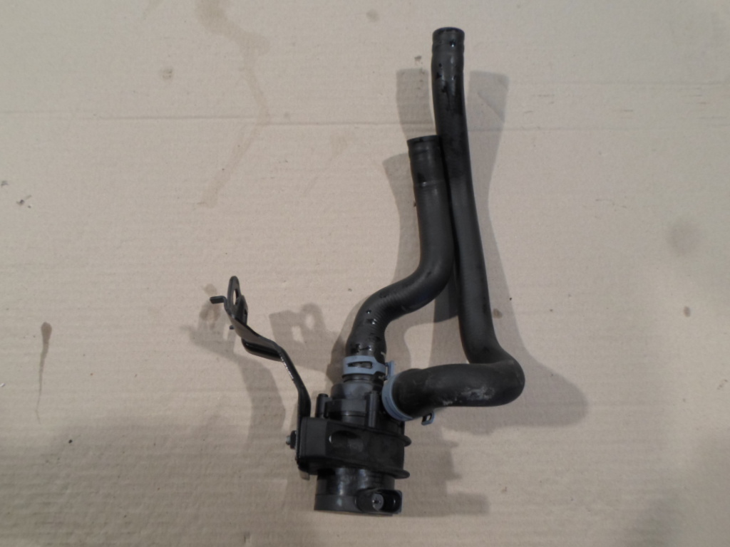 VW AUDI 2.0 TSI CCZ ЦИРКУЛЯЦІЙНИЙ НАСОС 1K0965561J