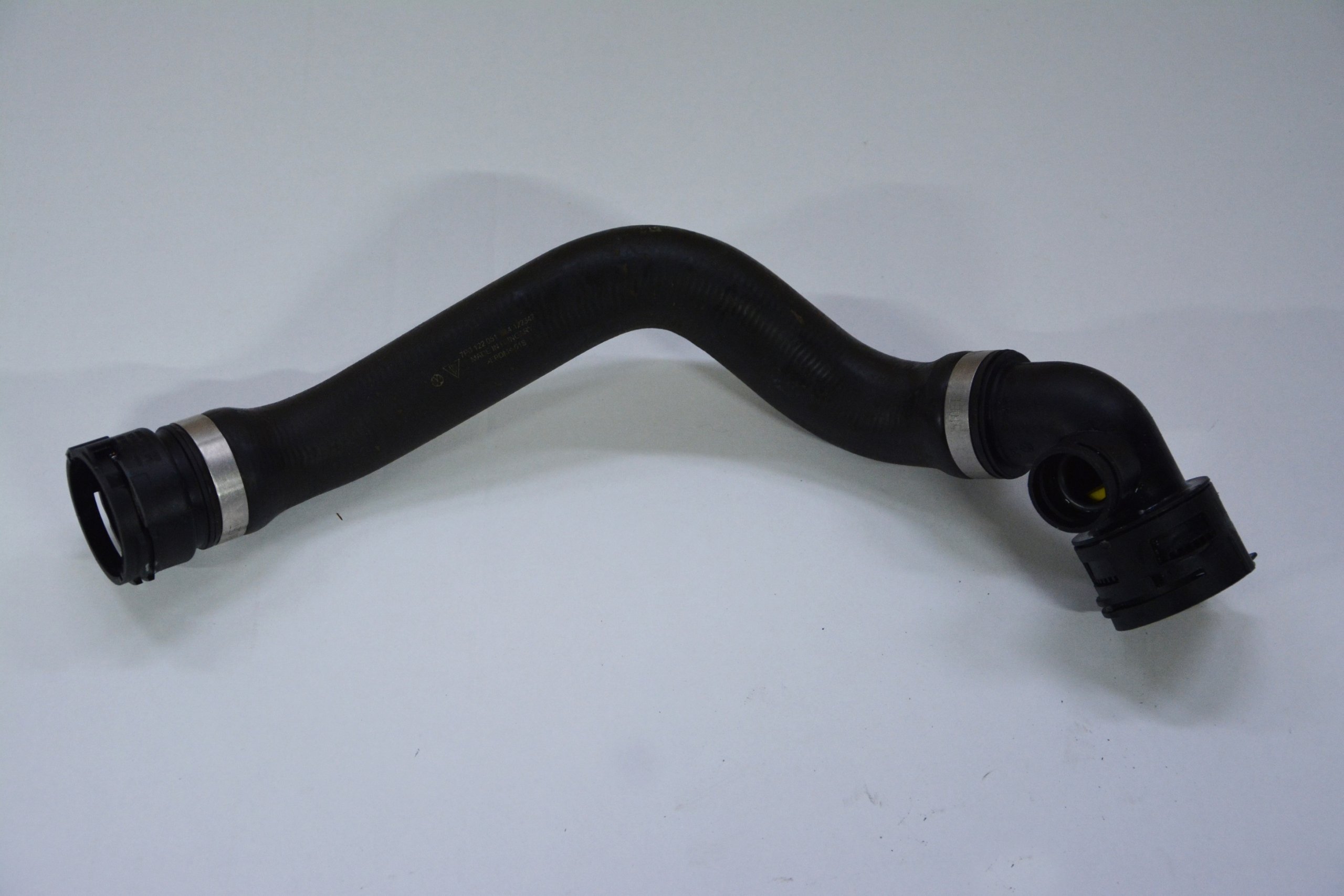 7P0122051b0122291k VW TOUAREGp WAZ ТРУБКА ВОДЫ