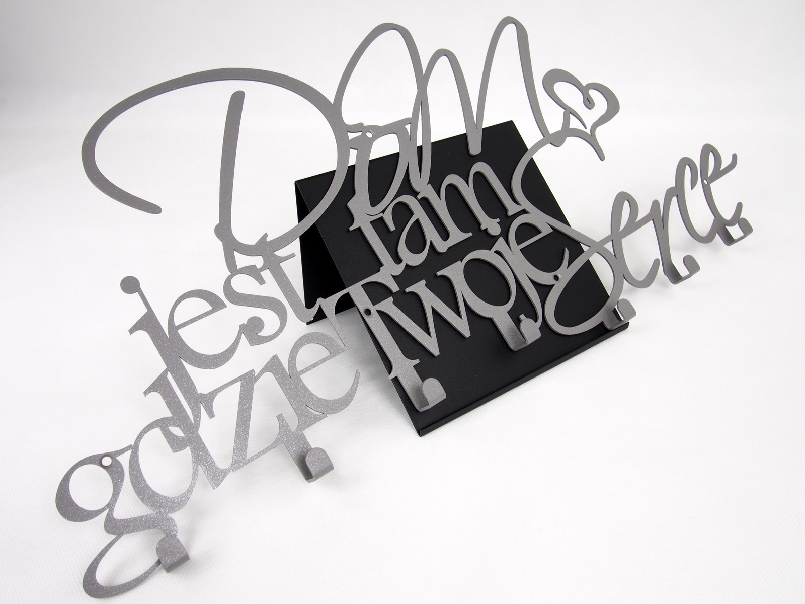 Wieszak ścienny na ubrania Bestseller z sentencją Materiał Metal