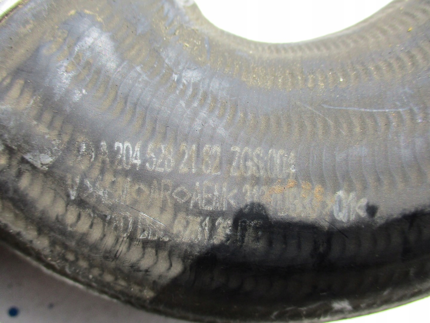 pipe hose MERCEDES E class 212 A2045282182