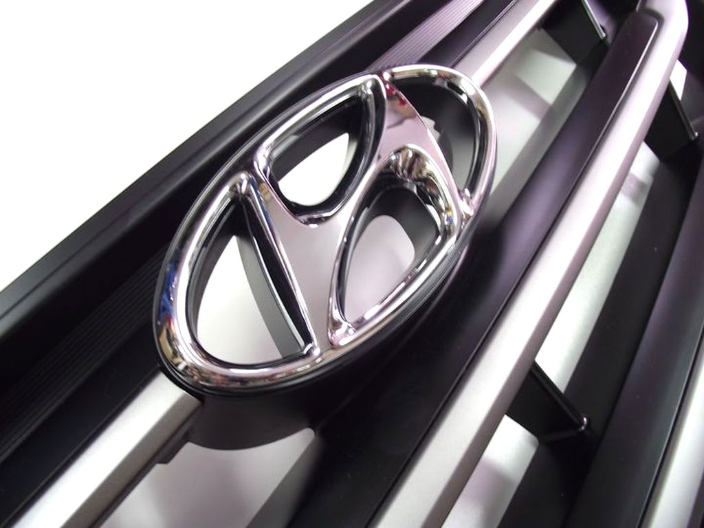 ATRAPA GRIL PRZÓD HYUNDAI TUCSON III MAT ORYGINAŁ Numery katalogowe zamienników 86350-D7100