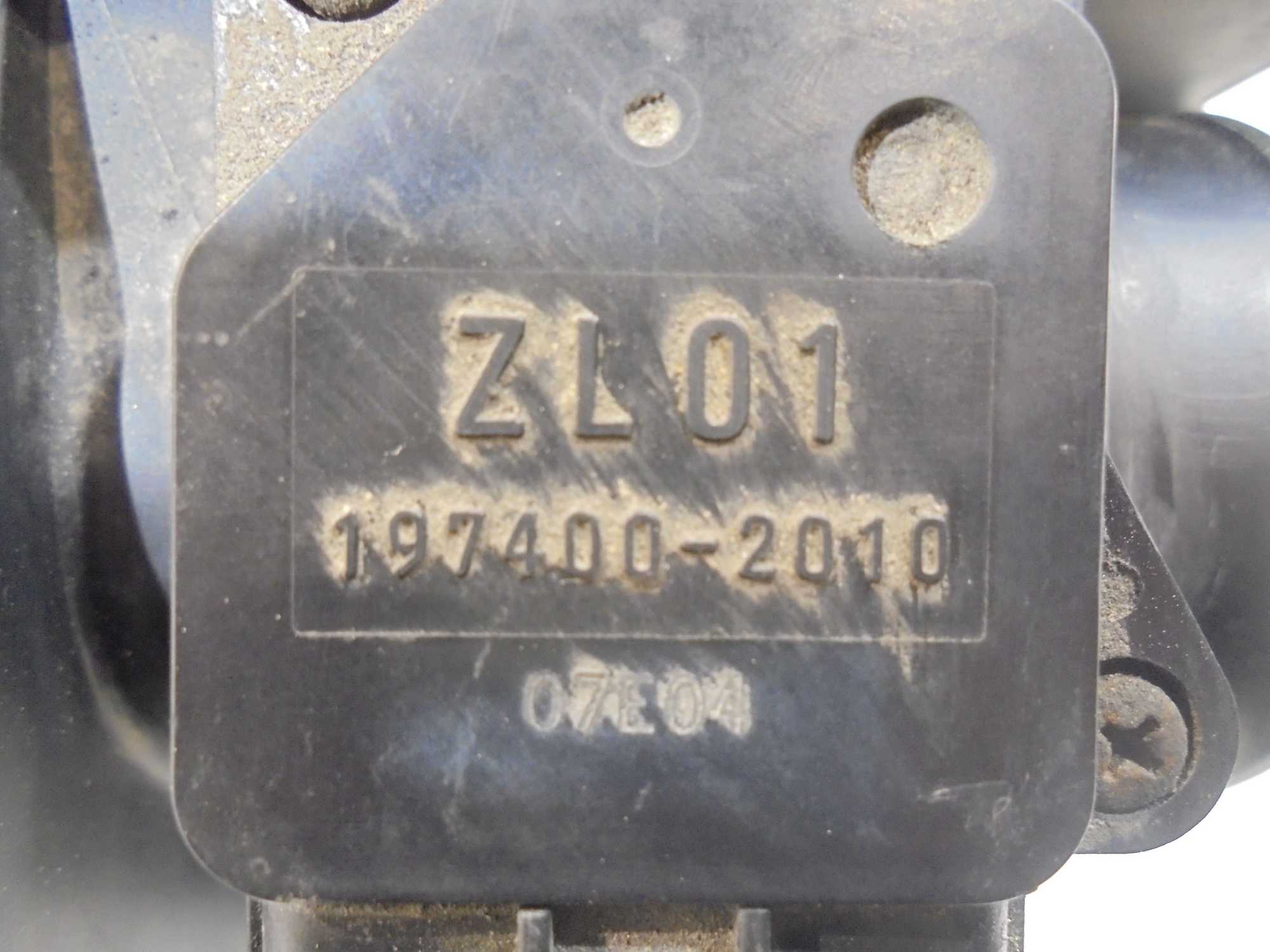 корпус салонного фильтра Воздух mazda PREMACY 2.0