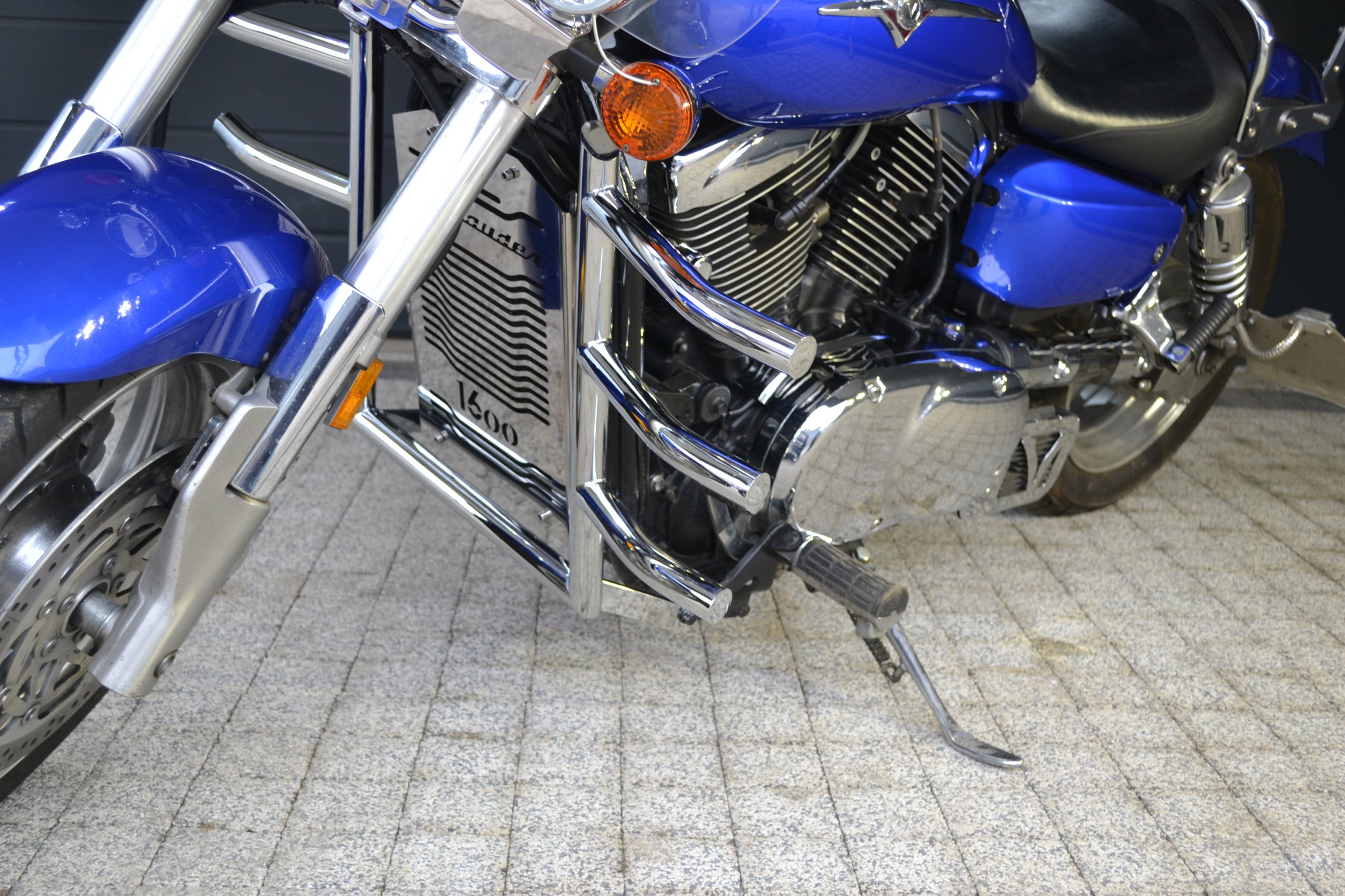 OSŁONA CHŁODNICY SUZUKI MARAUDER 1600 EAN (GTIN) 7416156453165