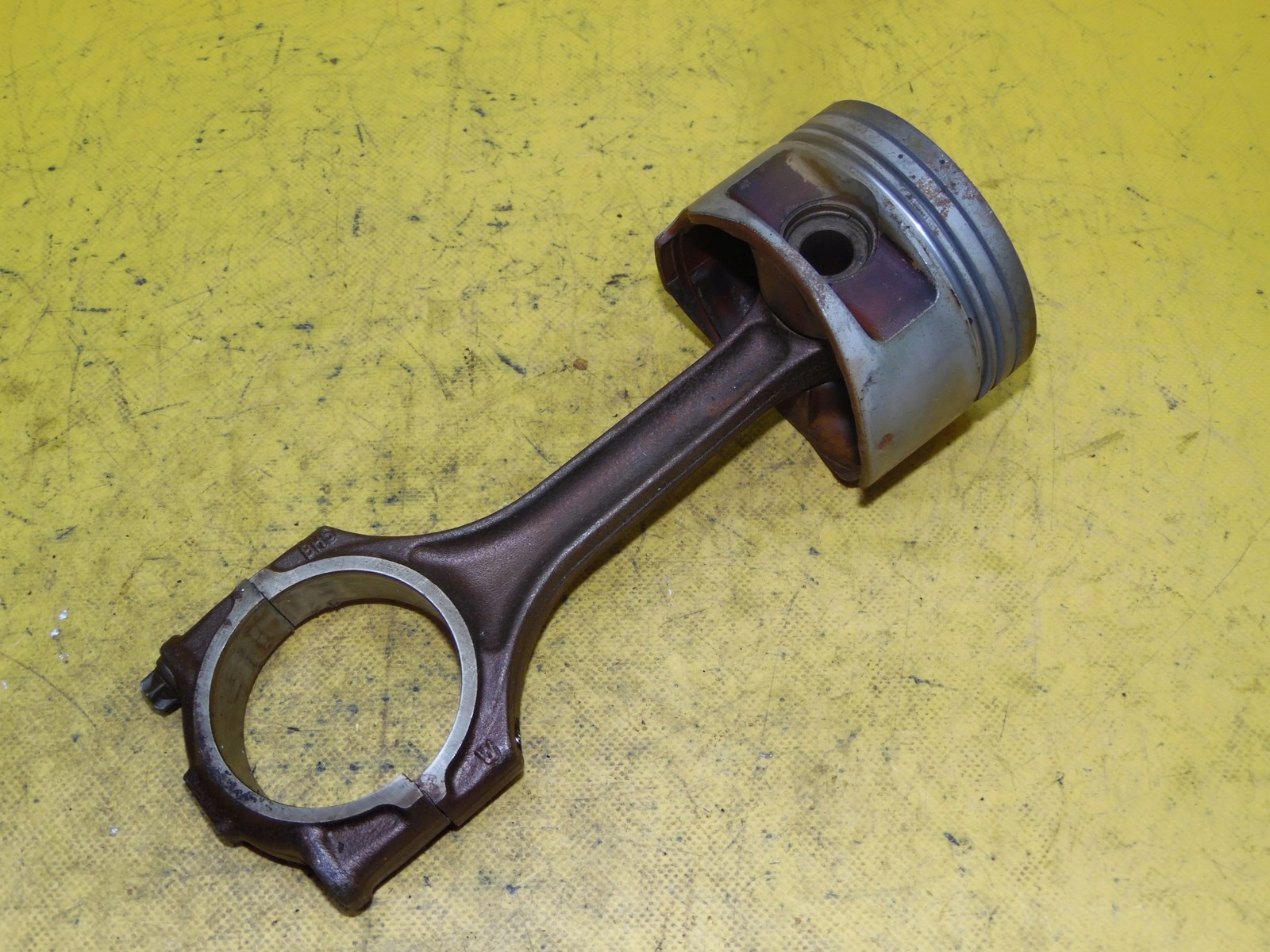 TLOK TLOKI KORBOWOD KORBA AUDI A8 4 2 AQF 84L30