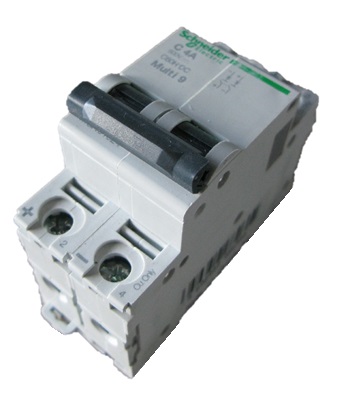 Nadprądowy wyłącznik modułowy Schneider Multi9