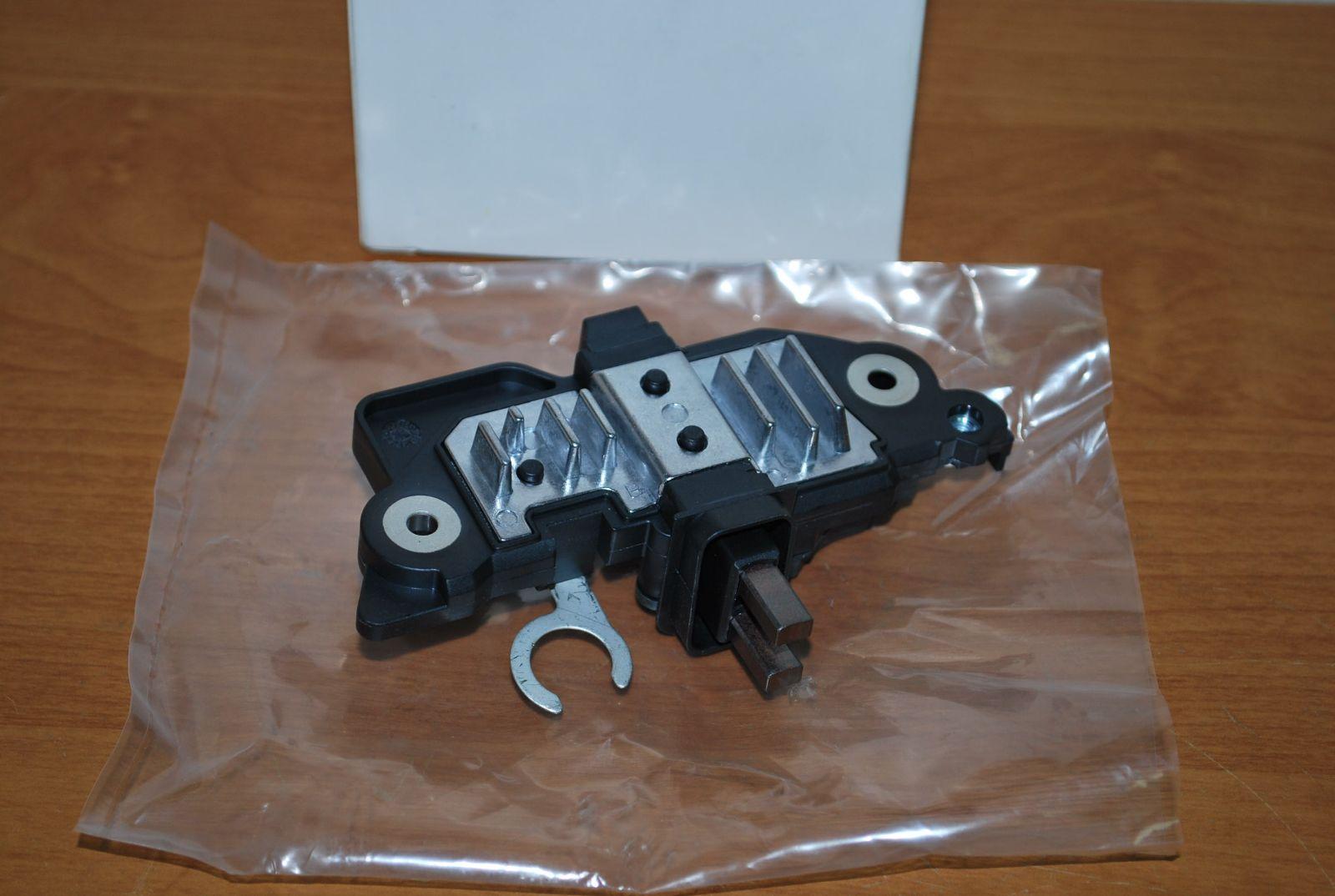 REGULATOR NAPIĘCIA OPEL ASTRA F 1.4 1.6 1.8 2.0 Producent części Maxgear